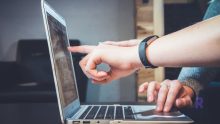 10+ Best Paid And Free Social Media Contest Tools To Conduct Giveaways, Reviews, Raffles, And More.